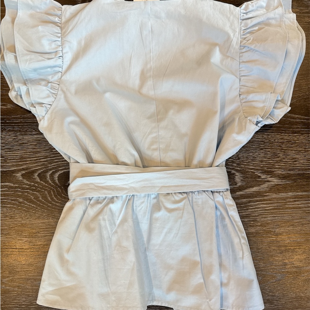 TCEC NWT Women’s Wrap Top Blue Size M Flutter Sleeves Elastic Waist V Neck - Picture 8 of 12